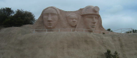 monumento familia minera