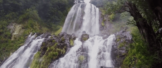 salto de la nina encantada